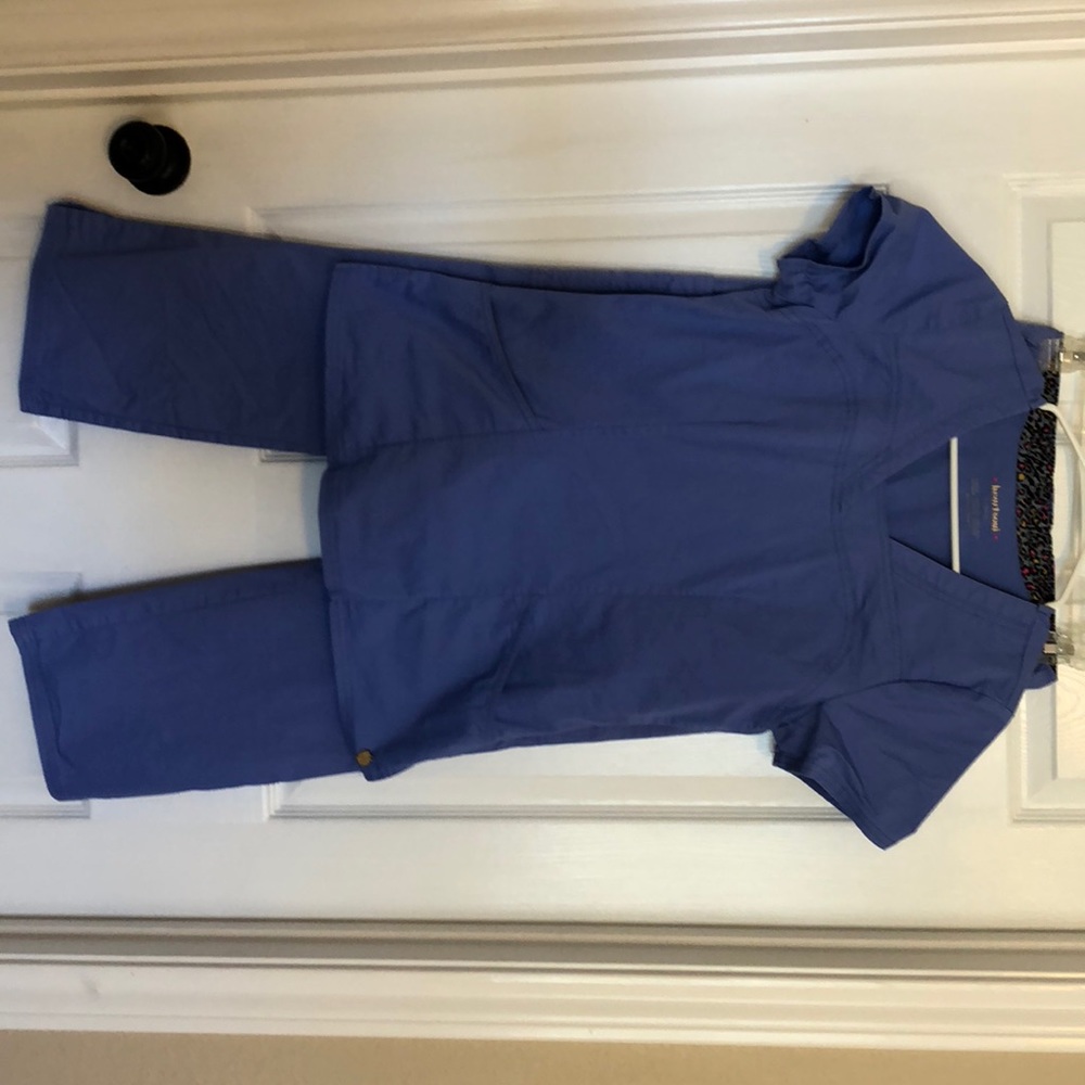 HeartSoul Ceil Blue Scrub Set
